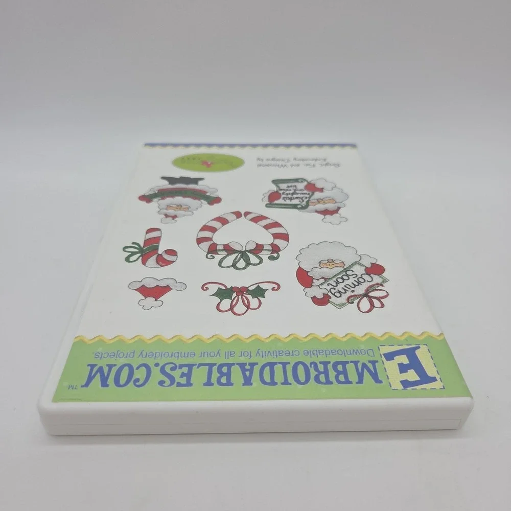 EMBROIDERABLES MACHINE Embroidery CD Christmas Designs